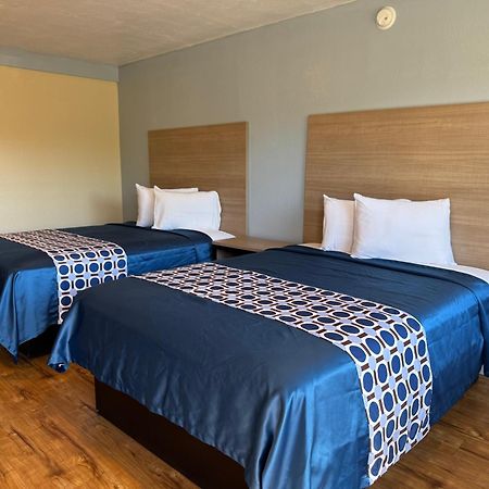 מודסטו Discovery Inn מראה חיצוני תמונה