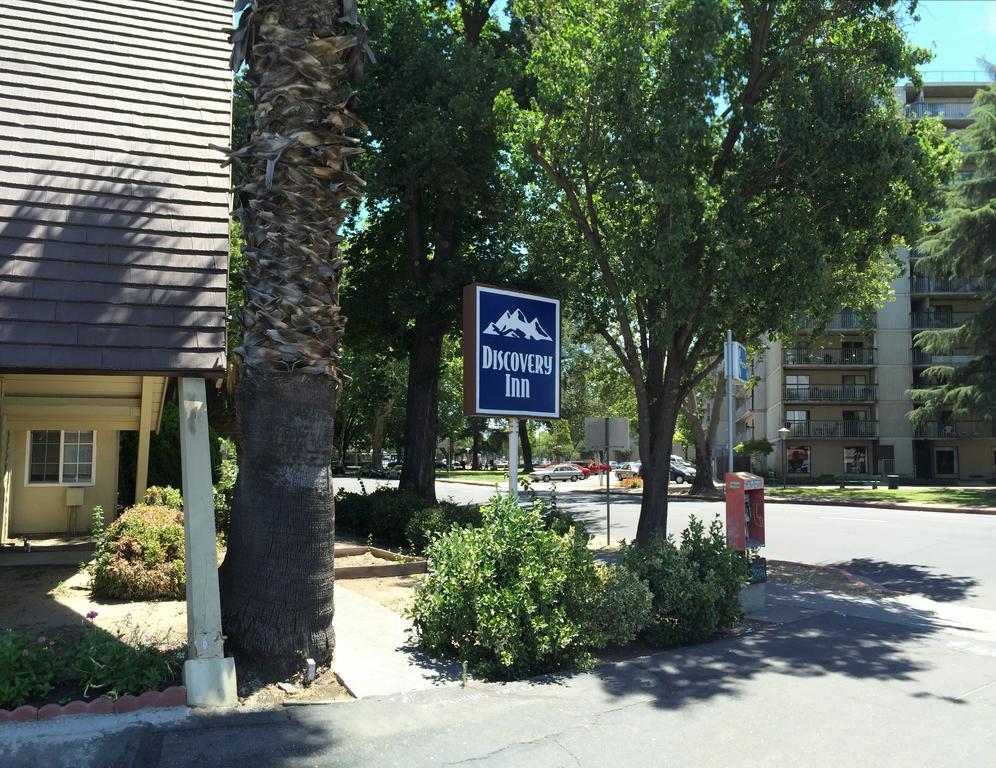 מודסטו Discovery Inn מראה חיצוני תמונה